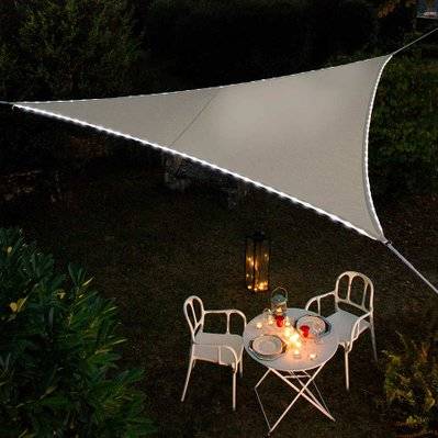 Voile d'ombrage triangulaire Leds solaires 3,60 x 3,60 x 3,60 m Taupe - Jardiline - 10541 - 3110060021024