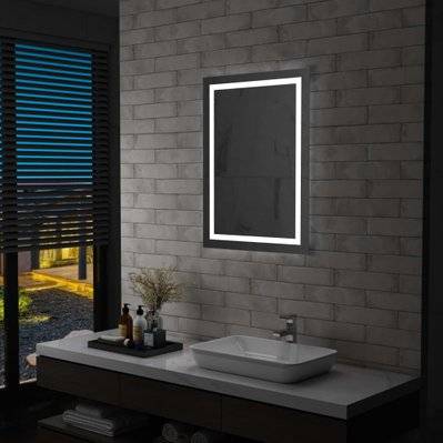 vidaXL Miroir à LED pour salle de bains et capteur tactile 60x80 cm - 144730 - 8719883554136