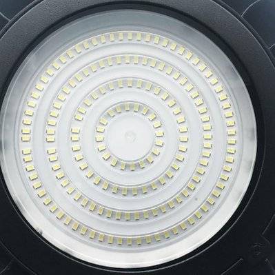 Suspension Industrielle LED HighBay UFO 200W IP65 90° (Pack de 5) - Blanc Froid 6000K - 8000K - SILAMP - LOT5-FE94-200W_WH - 7427245551716